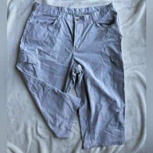 Riders khaki capris 22W